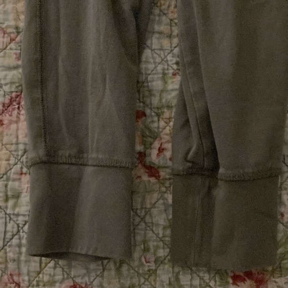 XS pants/leggings, olive color (pink offered in separate listing) Soft comfort. - Picture 3 of 5